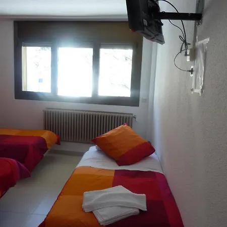 Hotel Llac Negre 2*